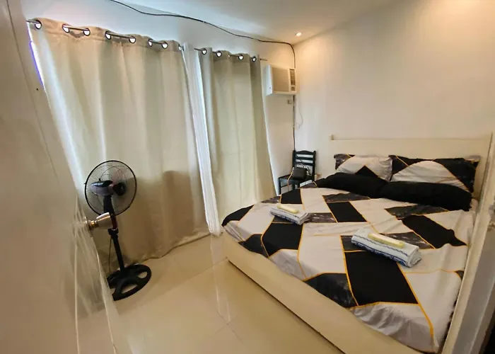 Mikaella's Cation Apartahotel Manila