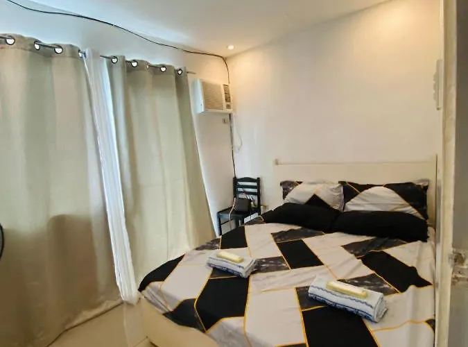 Mikaella's Cation Apartahotel